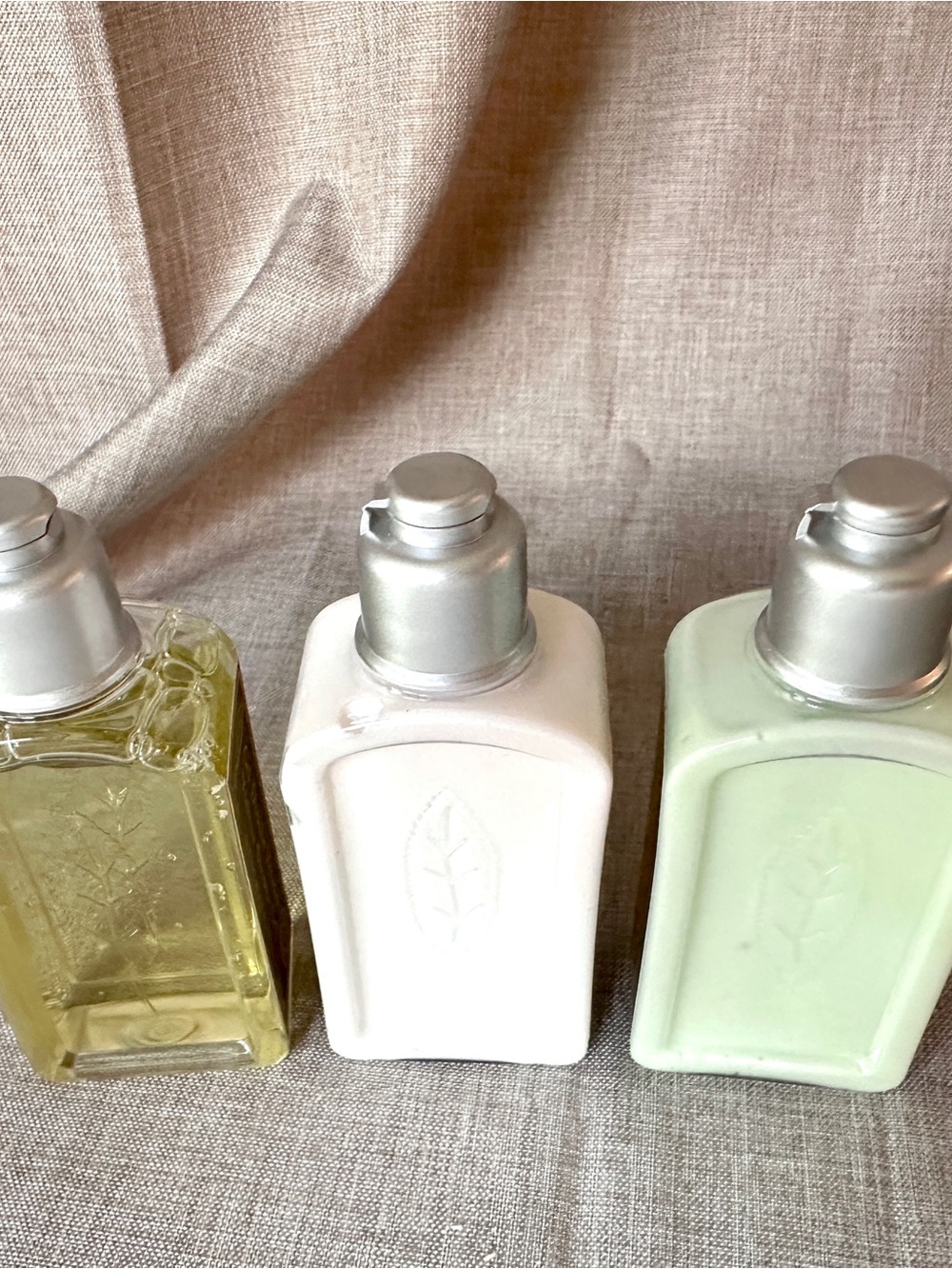 L’Occitane Verbena Lotion Conditioner & Shower Gel 2.5 Oz Travel Set 3 Piece New - Picture 3 of 5